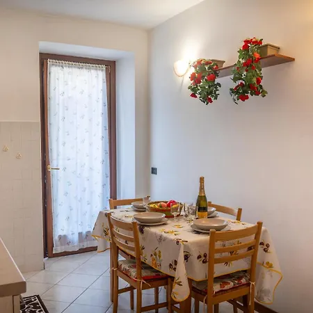 Rosa House * Varenna