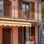 Rosa House *