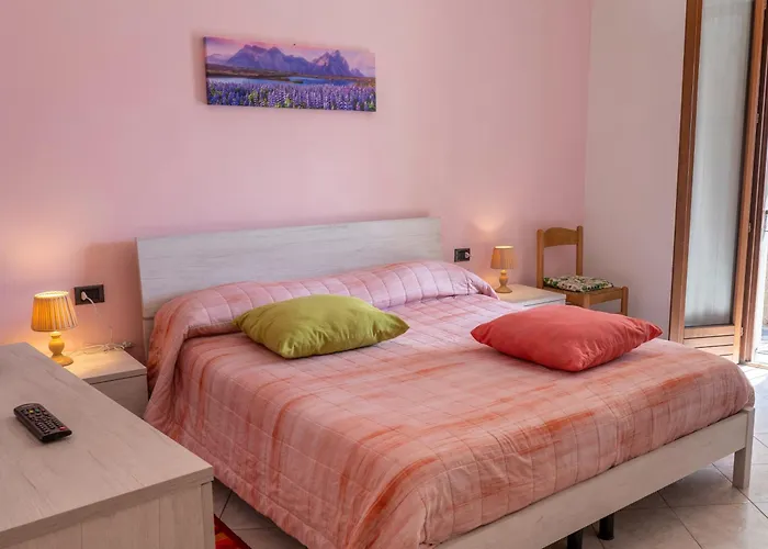 Rosa House Nyaraló Varenna