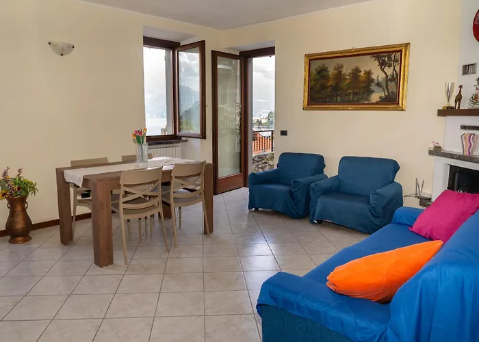 Rosa House Varenna